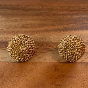 Vintage Trifari Clip On Earrings